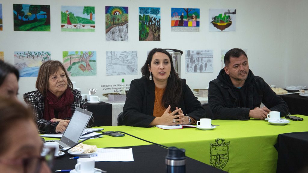 Seremi De Educación Presenta En Quintero El Programa Reactivación Educativa, Revinculación Y Asistencia
