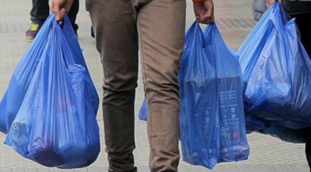 PUCÓN COMENZARÁ FUERTE FISCALIZACIÓN AL USO DE BOLSAS PLÁSTICAS – Website de la Municipalidad de Pucón