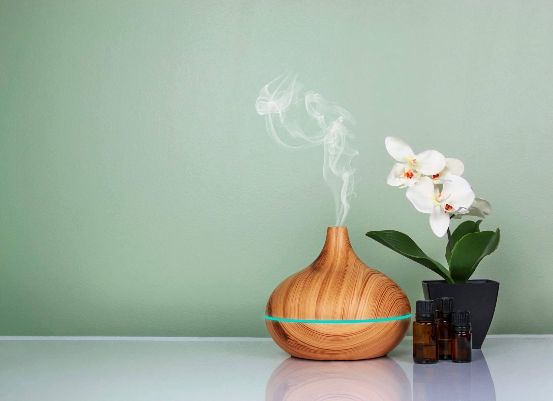 El efecto que los aromas generan en las personas, con Difusores Hamptons