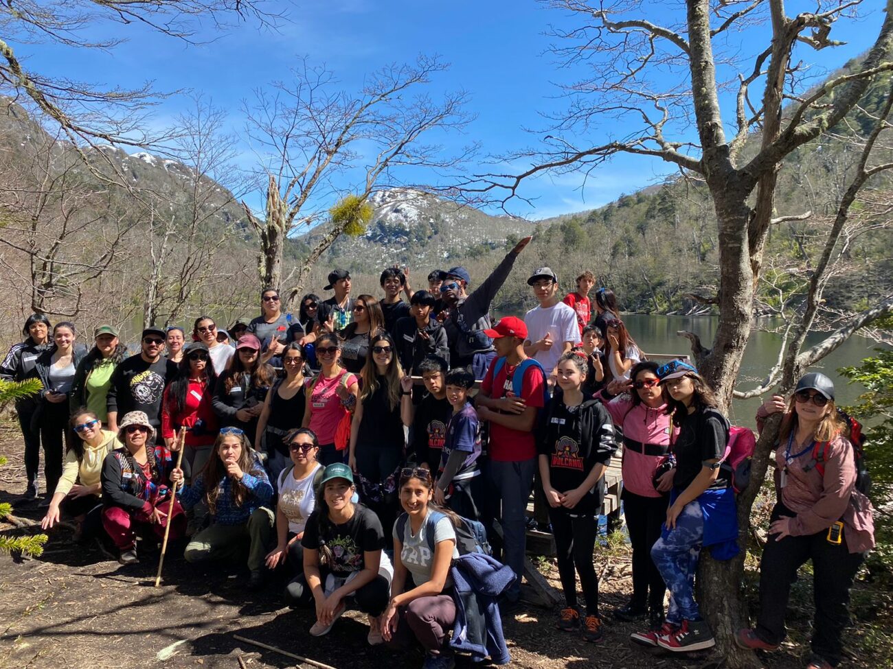 CON UN TREKKING EN EL SECTOR DE PUESCO CERRARON EL MES DE LA SALUD MENTAL EN PUCÓN – Website de la Municipalidad de Pucón