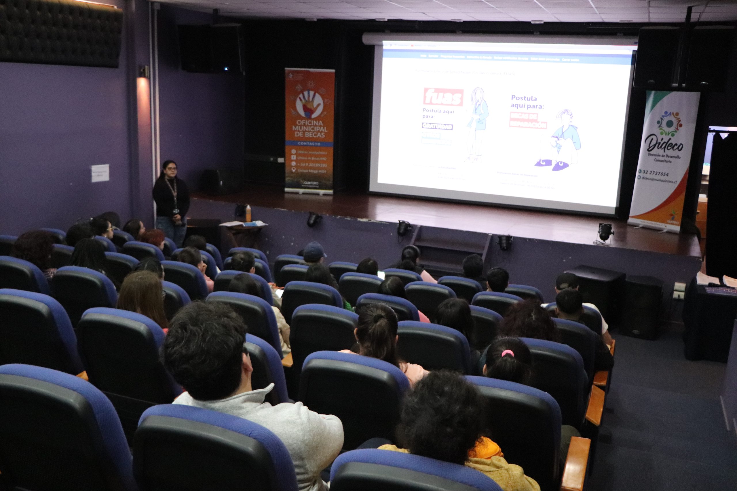 Oficina Municipal de Becas capacita postulantes al FUAS