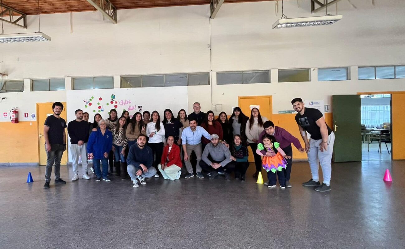 REALIZARON JORNADA DE AUTOCUIDADO PARA DOCENTES ESCUELA EL CLARO – Website de la Municipalidad de Pucón