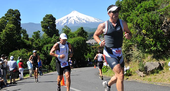 MÁS DE 2 MIL DEPORTISTAS REUNIRÁN LAS COMPETENCIAS DEL IRONMAN EN PUCÓN – Website de la Municipalidad de Pucón