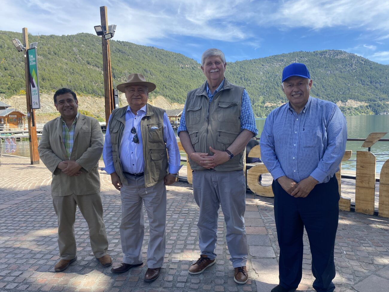 POR EL DESARROLLO TURÍSTICO BUSCAN MATERIALIZAR KILÓMETROS FALTANTES EN RUTAS DE LA RED INTERLAGOS DE ARAUCANÍA Y LOS RÍOS 
