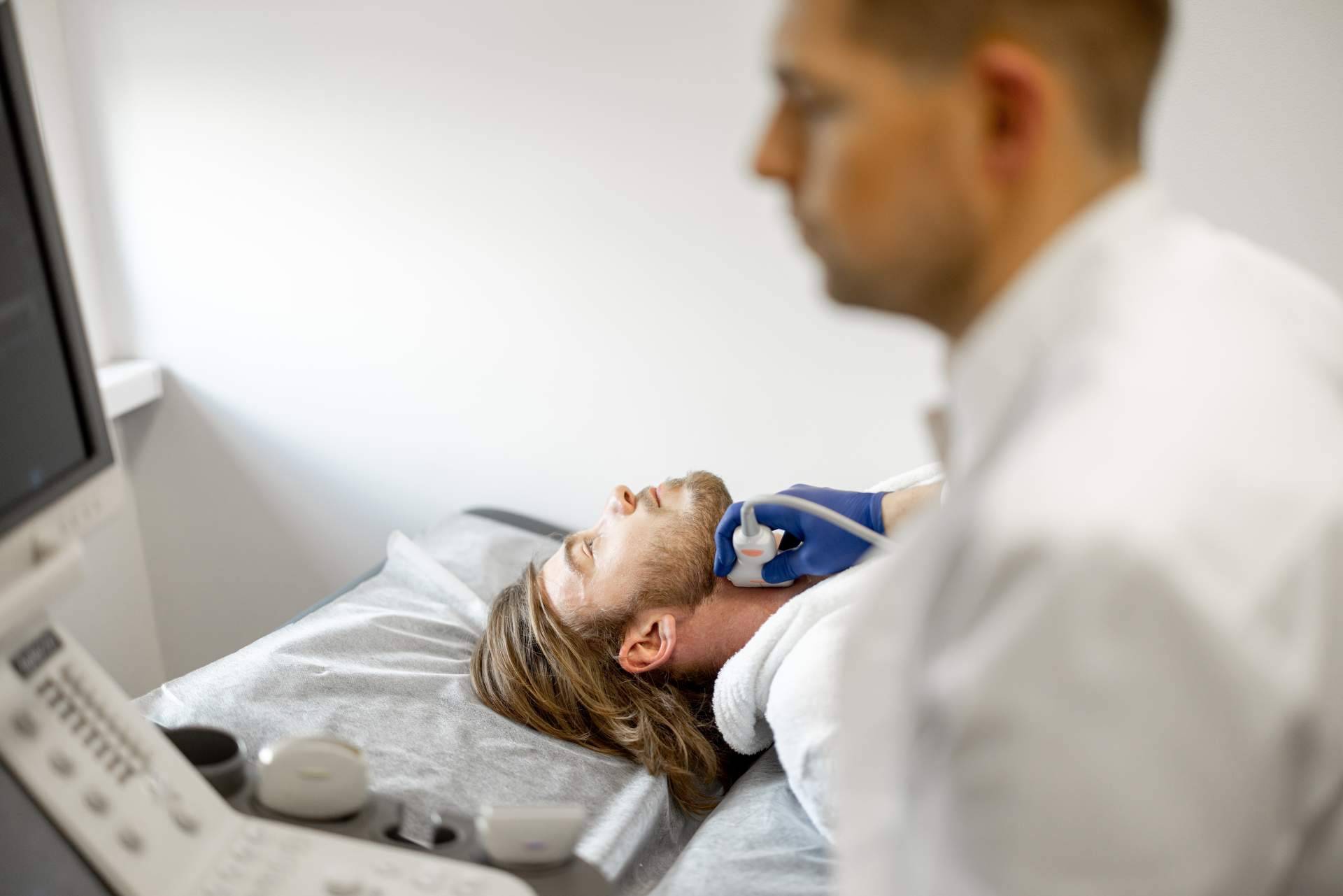 Clínica y Laboratorio Express habla sobre la importancia de los ultrasonidos en la salud
