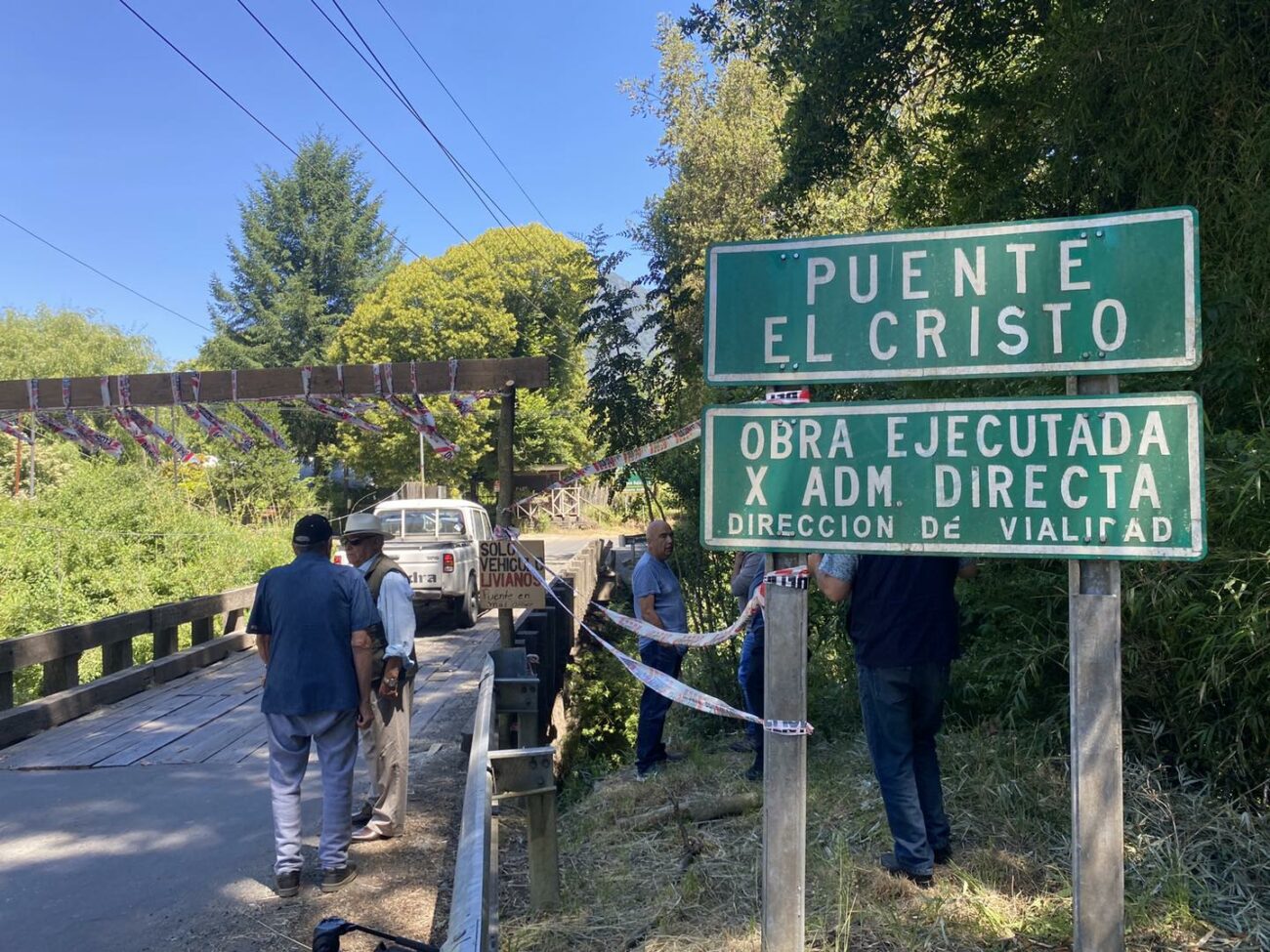 EN CABURGUA REVISAN ESTADO DE PUENTE EL CRISTO TRAS DENUNCIAS POR DETERIORO – Website de la Municipalidad de Pucón