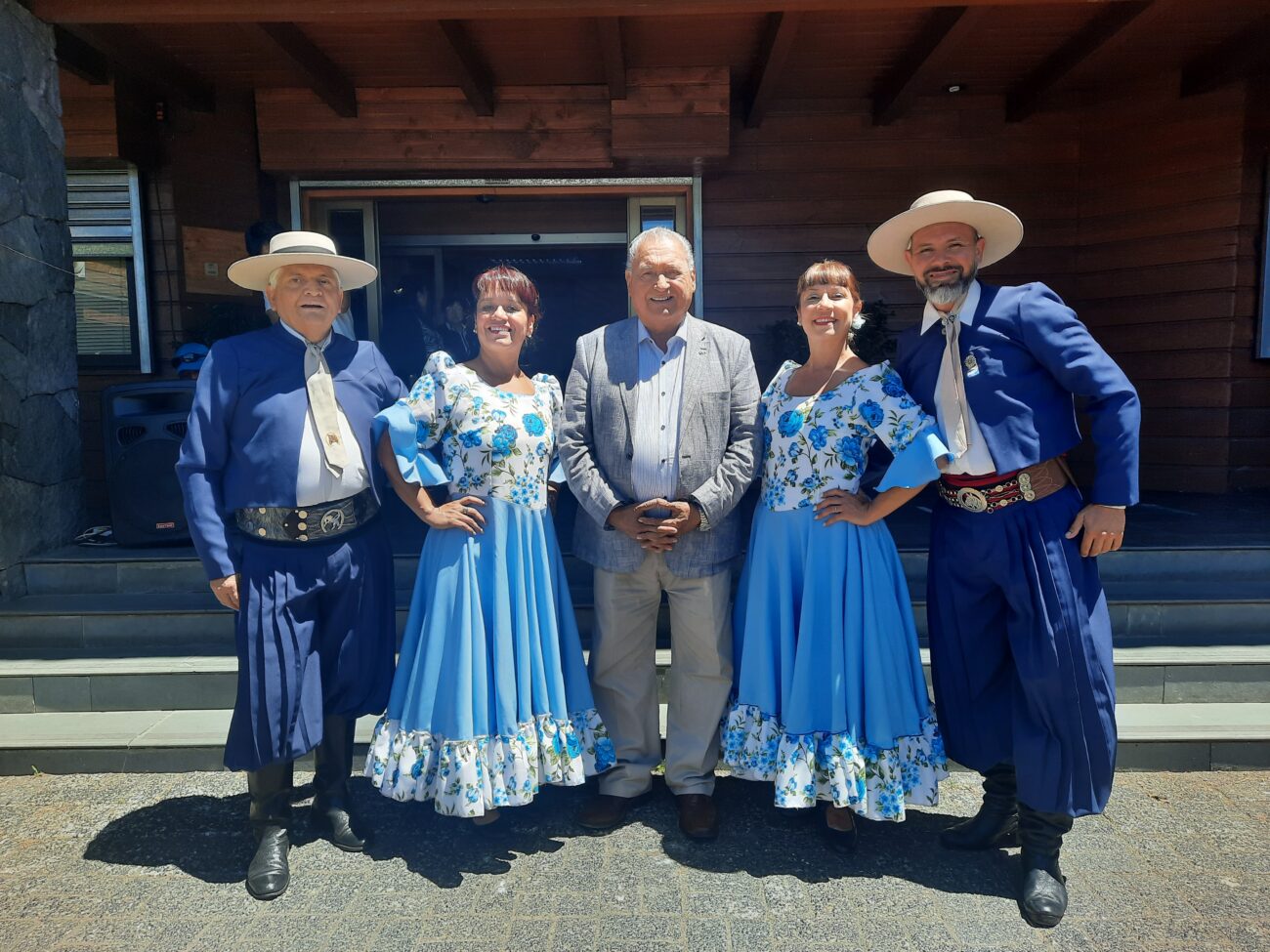 JUNÍN DE LOS ANDES LANZÓ EN PUCÓN LA FIESTA DEL PUESTERO 2024 – Website de la Municipalidad de Pucón
