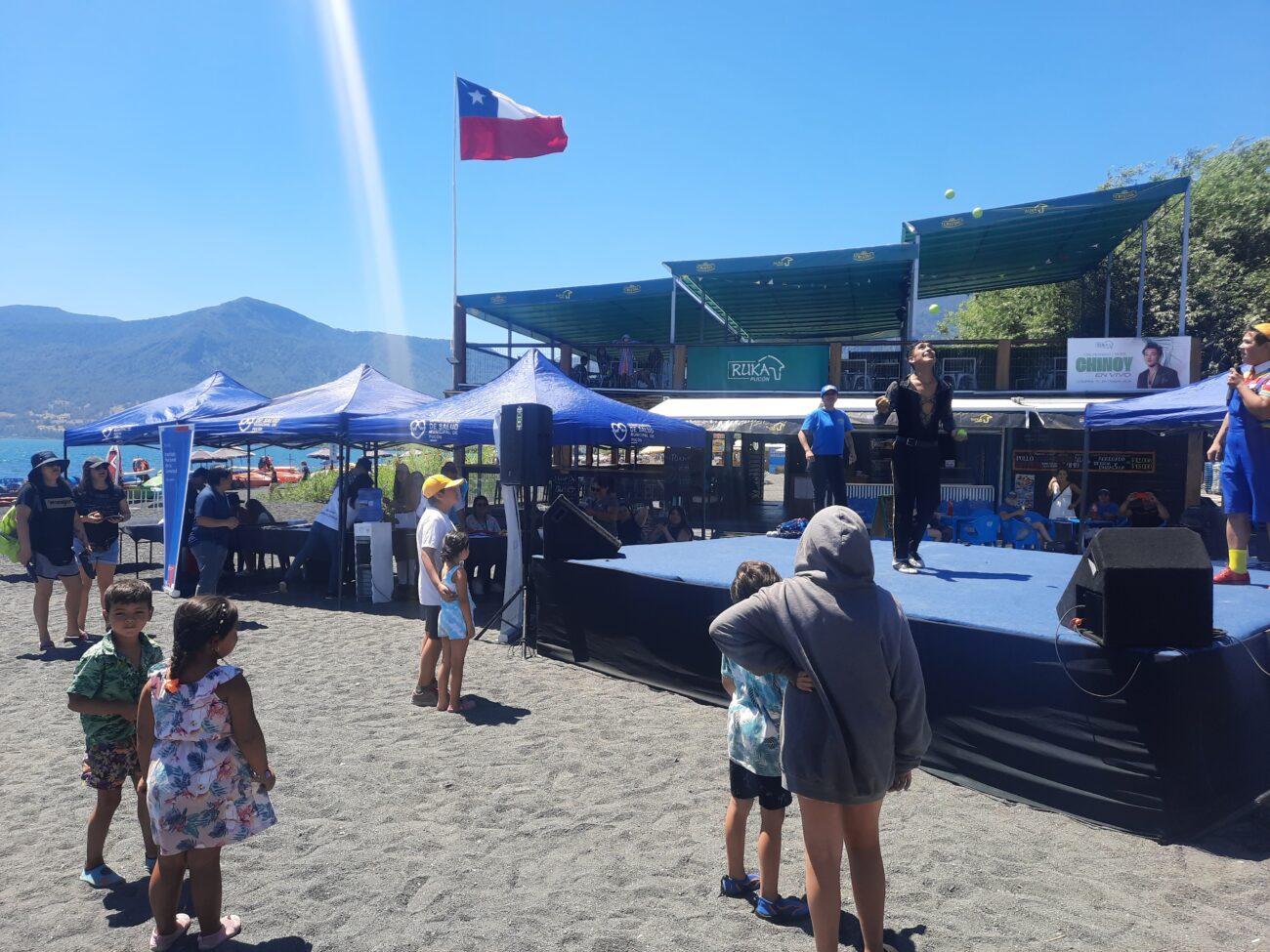 SENDA Y MUNICIPIO DE PUCÓN LANZAN CAMPAÑA DE VERANO “CUIDARSE SIEMPRE ESTÁ DE MODA” – Website de la Municipalidad de Pucón
