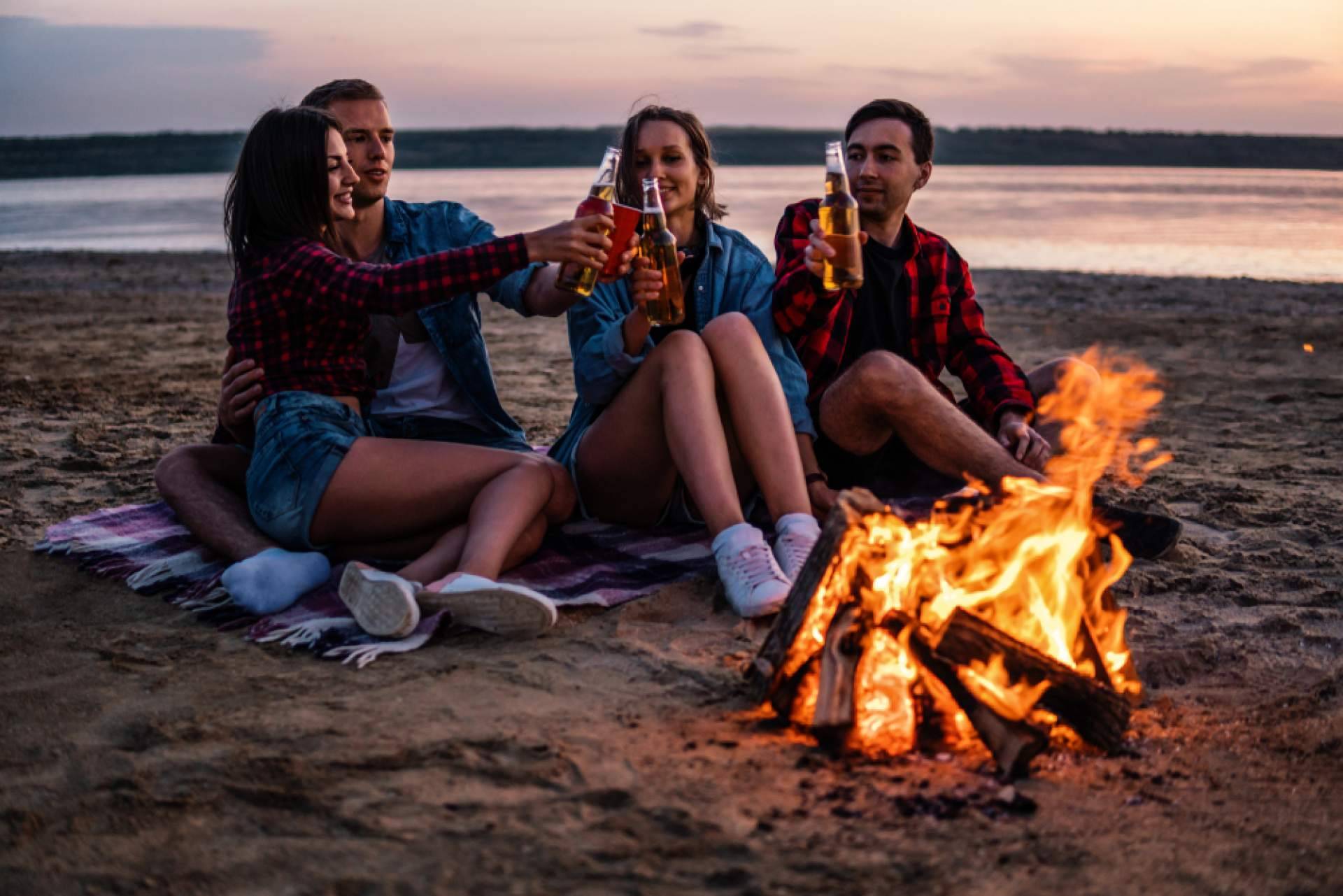 Chatear con amigos nuevos en Chat Terra, una plataforma de chat en línea