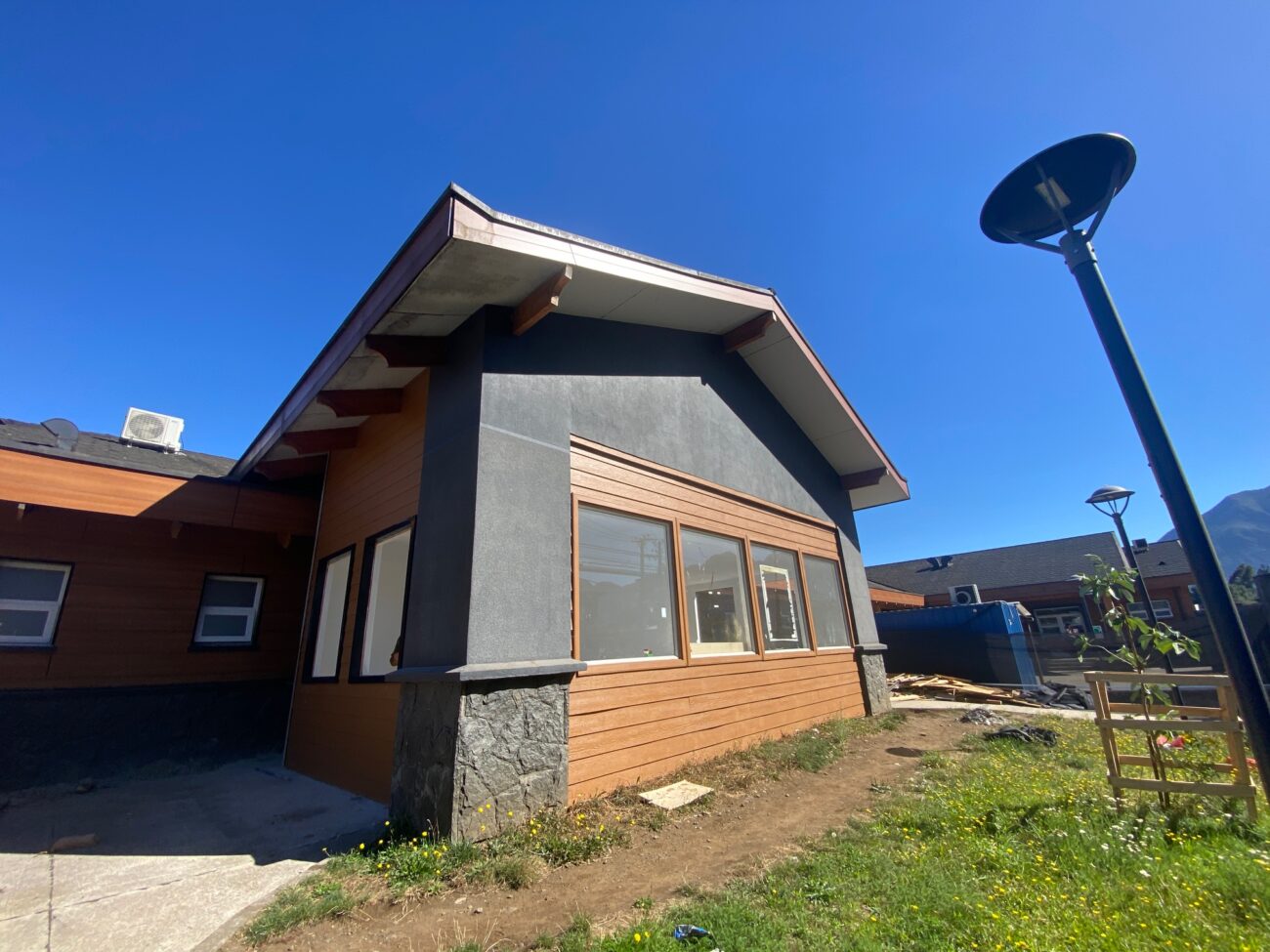 70% DE AVANCE PRESENTAN OBRAS DE LA NUEVA SALA DE PROCEDIMIENTOS DEL CESFAM DE PUCÓN – Website de la Municipalidad de Pucón