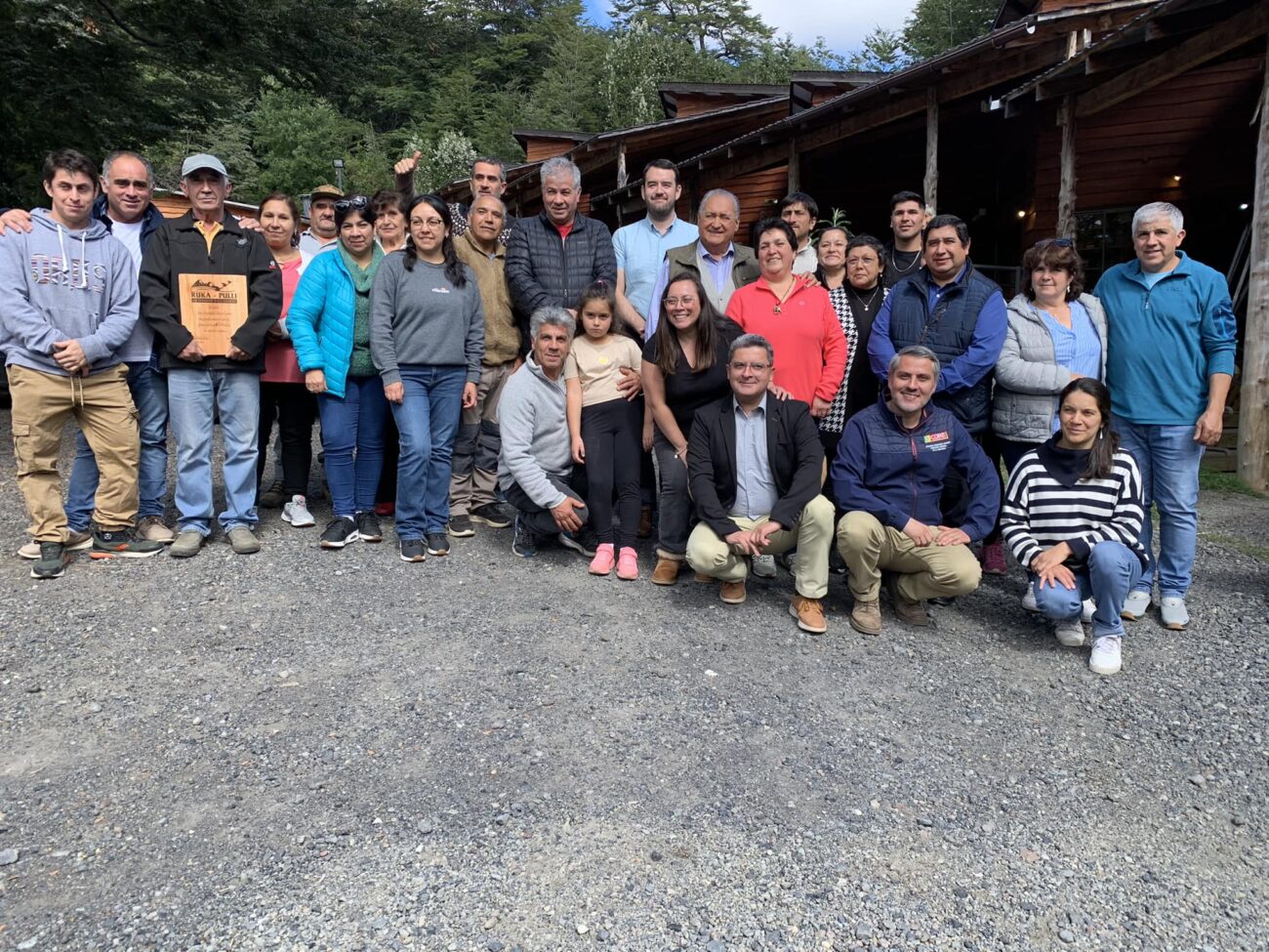 ARTESANOS DE RUKA PULLI CUMPLIERON 24 AÑOS DE VIDA – Website de la Municipalidad de Pucón