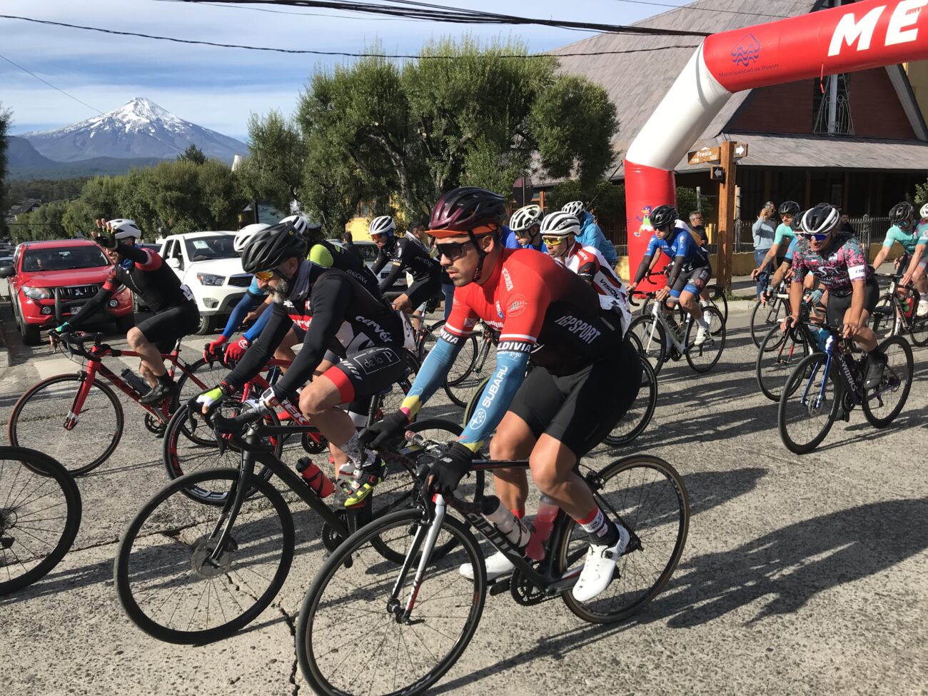UNA GRAN JORNADA VIVIÓ EL CICLISMO DE RUTA EN LA ZONA LACUSTRE – Website de la Municipalidad de Pucón