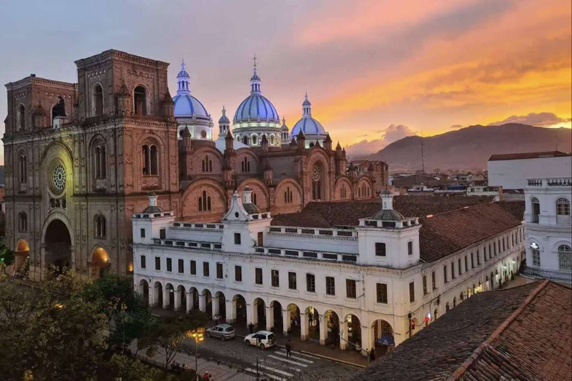 Cuenca, la 'joya colonial' de Ecuador que invita a un viaje a través del tiempo
